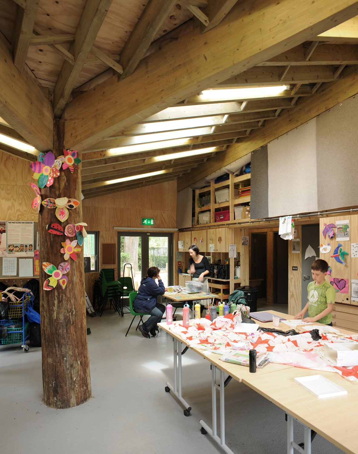 004_ErectArchitecture_KilburnGrangeCentre_Photo-David-Grandorge
