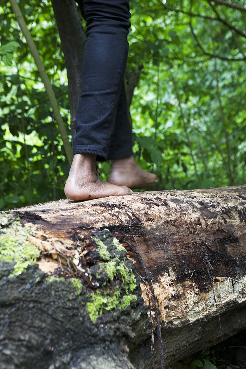 004_Kew-barefoot-walk_Photo-Lewis-Allen