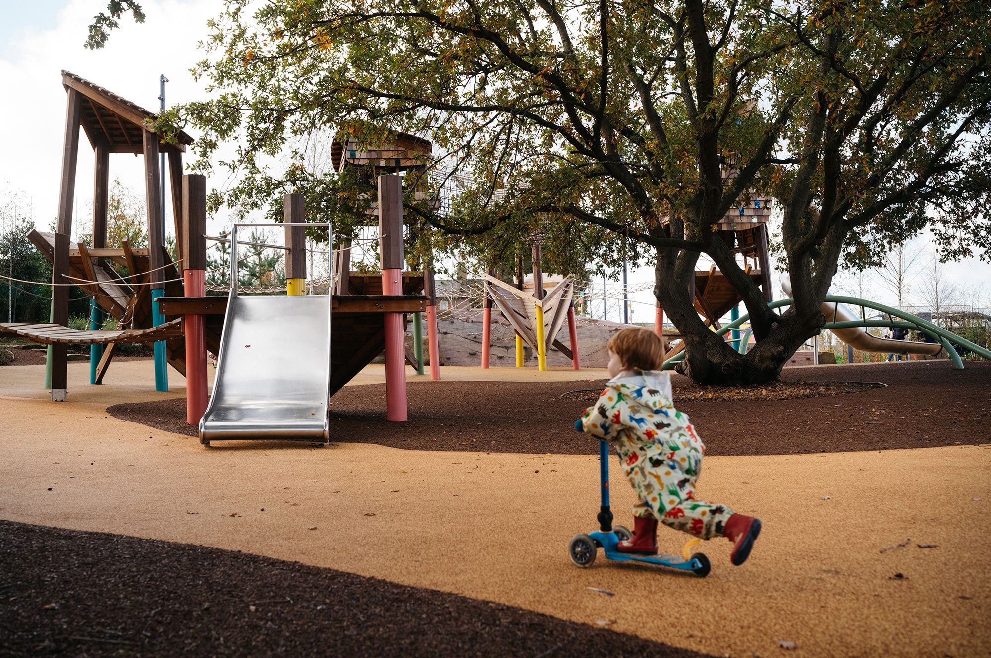006_ClaremontParkPlayground_ErectArchitecture_photo-LewisRonald