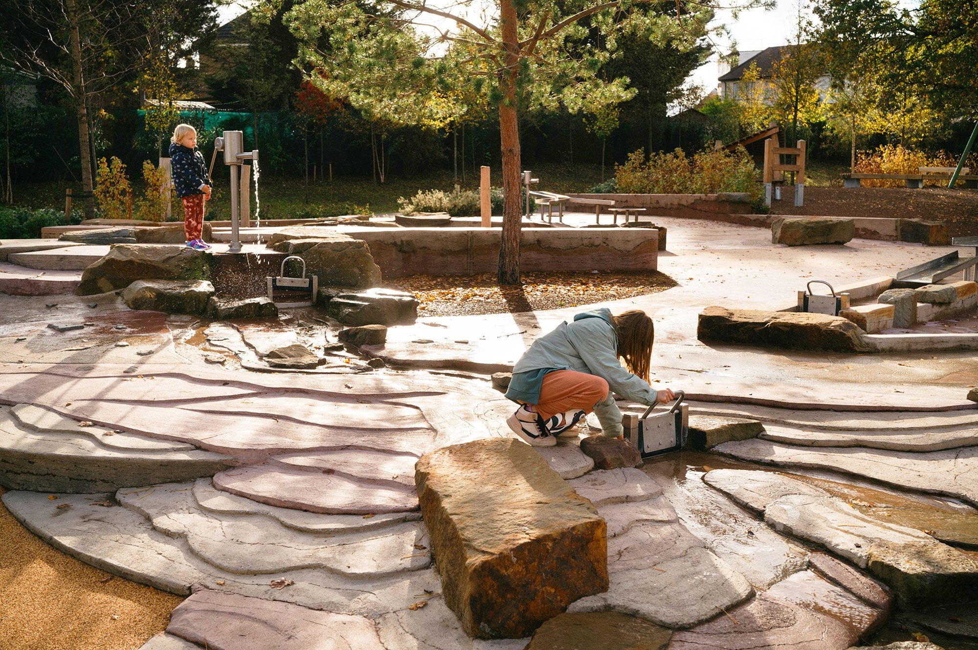 009_ClaremontParkPlayground_ErectArchitecture_photo-LewisRonald