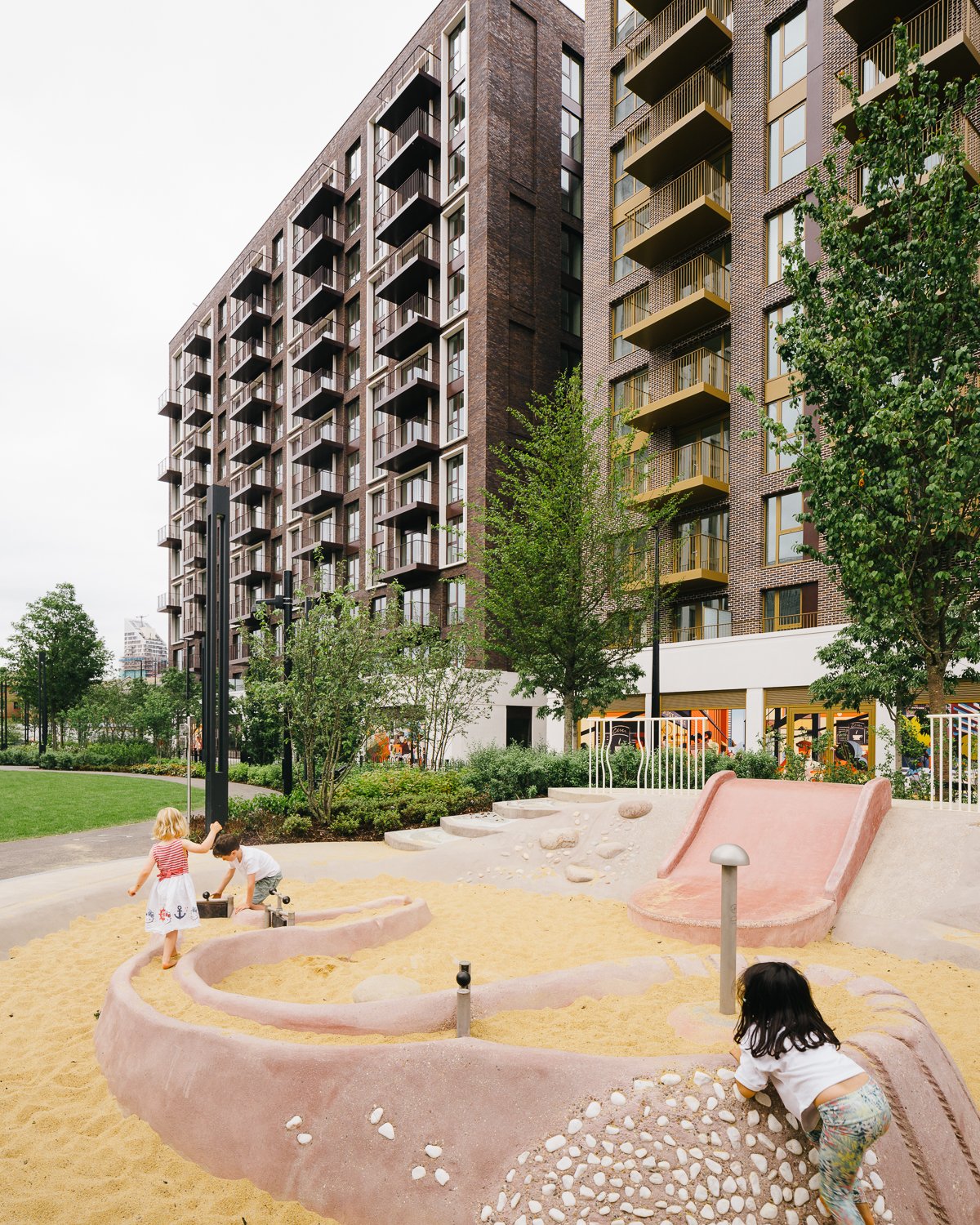 hw_canary_wharf_june21_WEB13.jpg